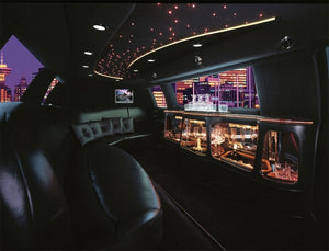 8 Passenger Lincoln Limousine - NY Wine Tours