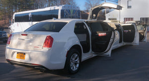 16 Passenger Chrysler 300 Limousine - NY Wine Tours