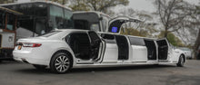 Load image into Gallery viewer, 15 Passenger Lincoln Continental Limousine - NY Wine Tours
