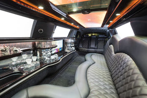 10 Passenger Lincoln Continental Limousine - NY Wine Tours