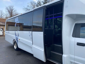 28 Passenger Ford F-550 Luxury Shuttle Bus - NY Wine Tours