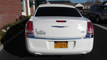 Load image into Gallery viewer, 12 Passenger Chrylser 300 Limousine - NY Wine Tours

