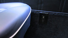 Load image into Gallery viewer, 14 Passenger Mercedes-Benz Sprinter Luxury Shuttle Bus - NY Wine Tours
