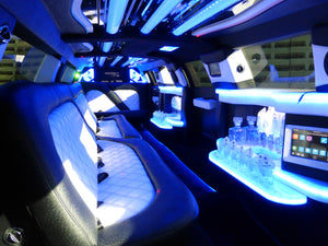 15 Passenger Chrysler 300 Limousine - NY Wine Tours